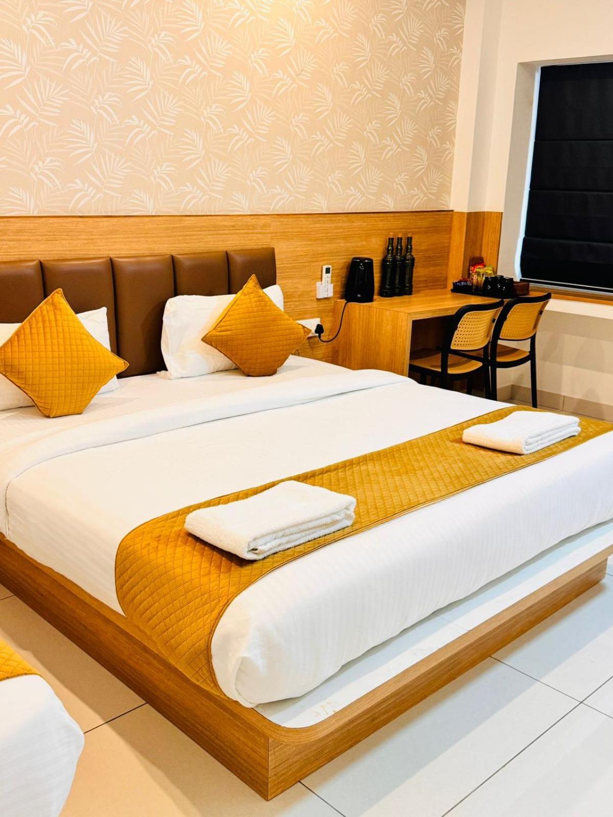 Bimba Hotels Майсур Экстерьер фото